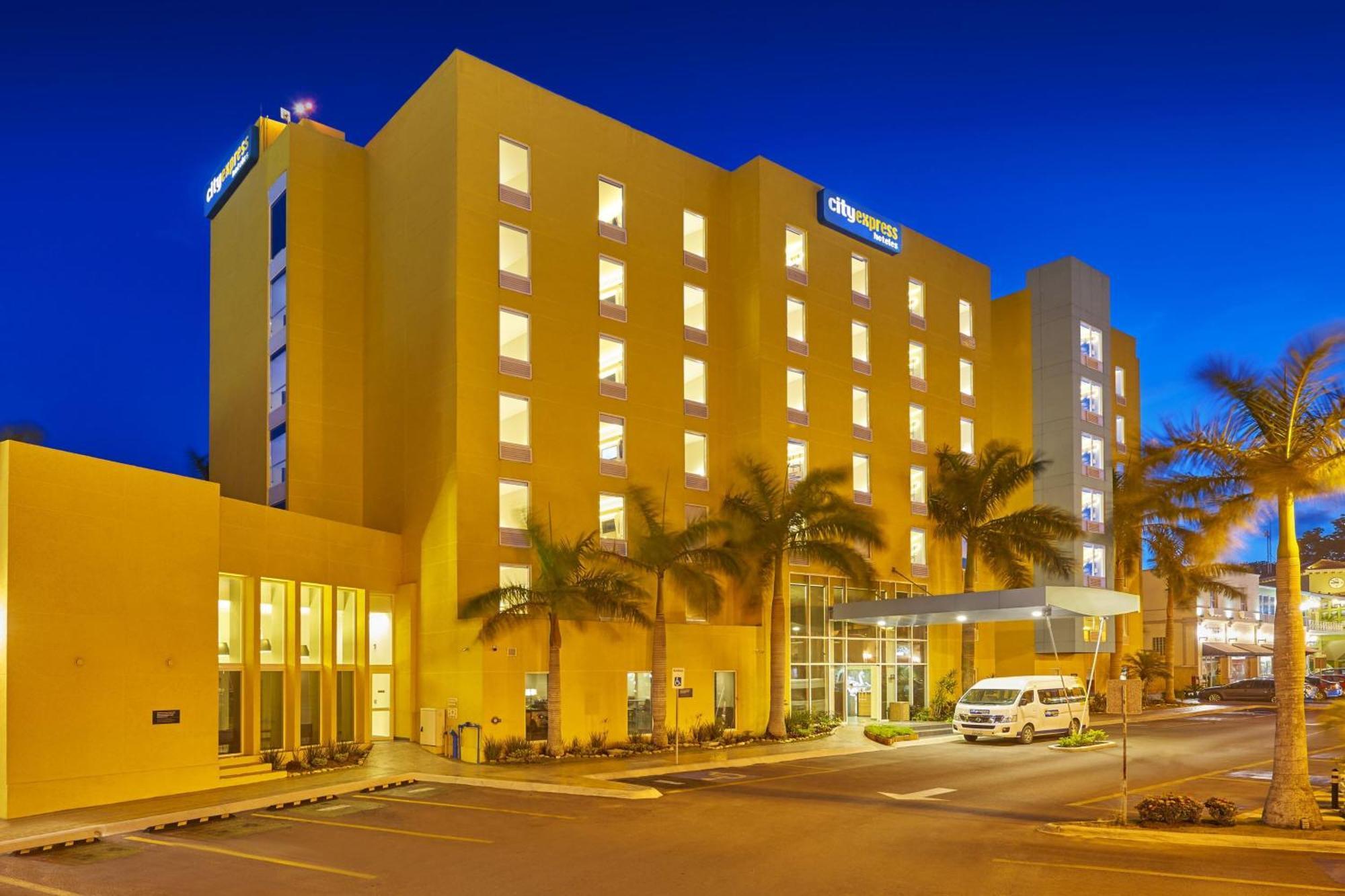 Hotel City Express By Marriott Tampico Exteriér fotografie